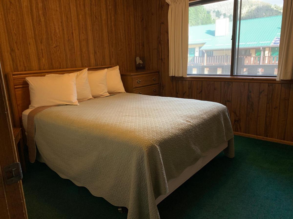 Ponderosa Lodge 红河 外观 照片
