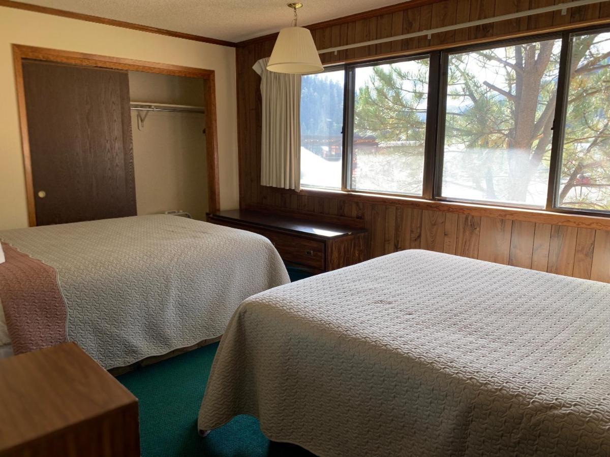 Ponderosa Lodge 红河 外观 照片
