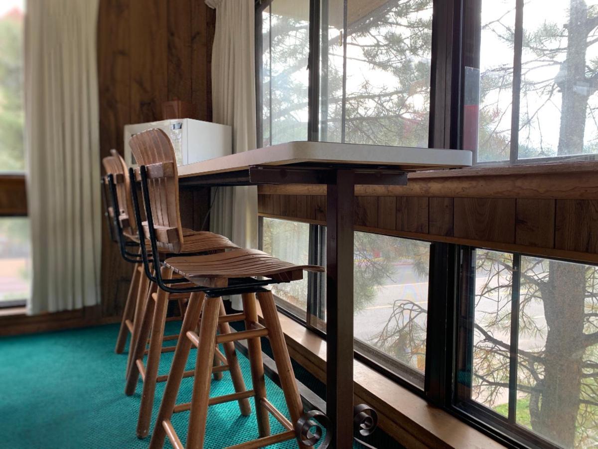 Ponderosa Lodge 红河 外观 照片